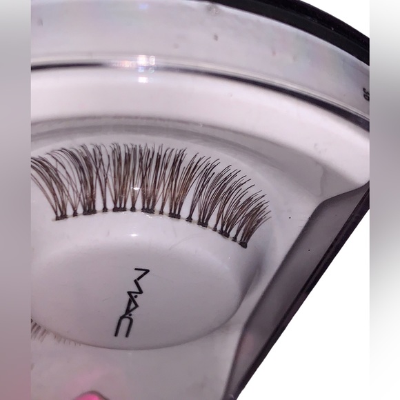 NIB MAC eyelashes natural look No 36 lot of 2 - Picture 4 of 9